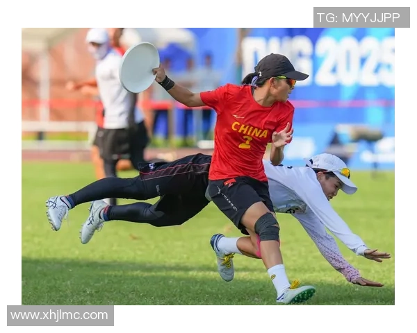 世界攀岩锦标赛特别报道：杭州飞盘队的拼搏历程与荣耀瞬间